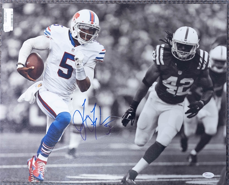 Lot of 4 Football Signed Photos - Tyrod Taylor & Kwon Alexander