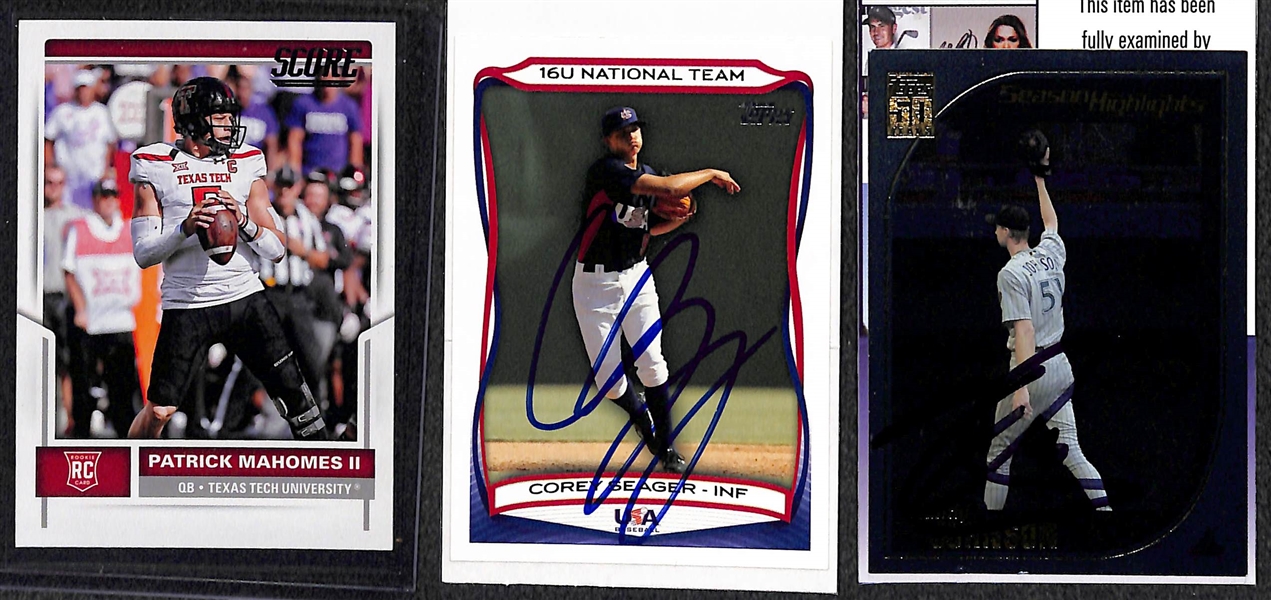 Lot of 40 Mixed Sports Autograph/Rookie/Star Cards w. Patrick Mahomes & Randy Johnson