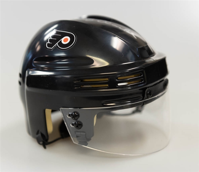 Bob Clarke Signed Philadelphia Flyers Mini Helmet - JSA