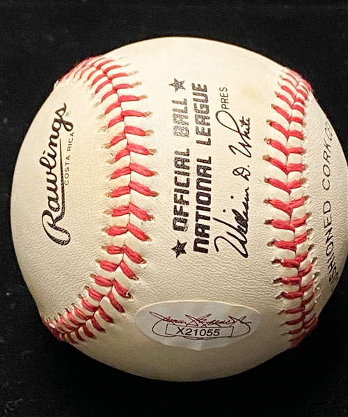 Willie Mays Single-Signed Official NL Baseball (JSA LOA)