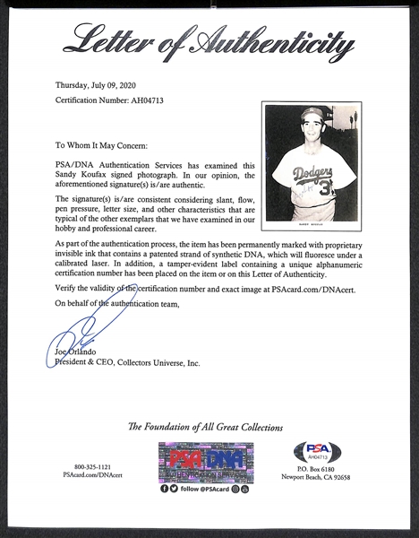 Sandy Koufax Signed Vintage 8x10 Photo - PSA/DNA Letter of Authenticity (Photo Has Creases)