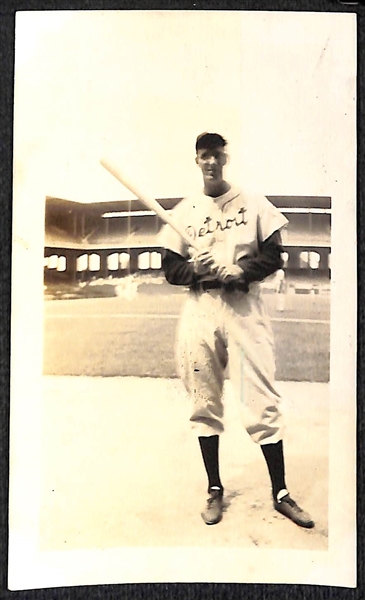 Lot of (8) Vintage Wallet Photographs w. (3) Stamped by EF Collins (Hank Greenberg, Carl Hubbell, Leo Durocher)