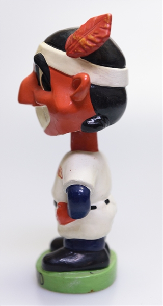 1960s Cleveland Indians Green Circle Base Mascot Indian Head Wahoo Bobble Head