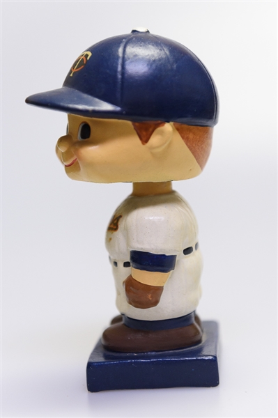 1960s Minnesota Twins Blue Square Base Boy Head Bobble Head