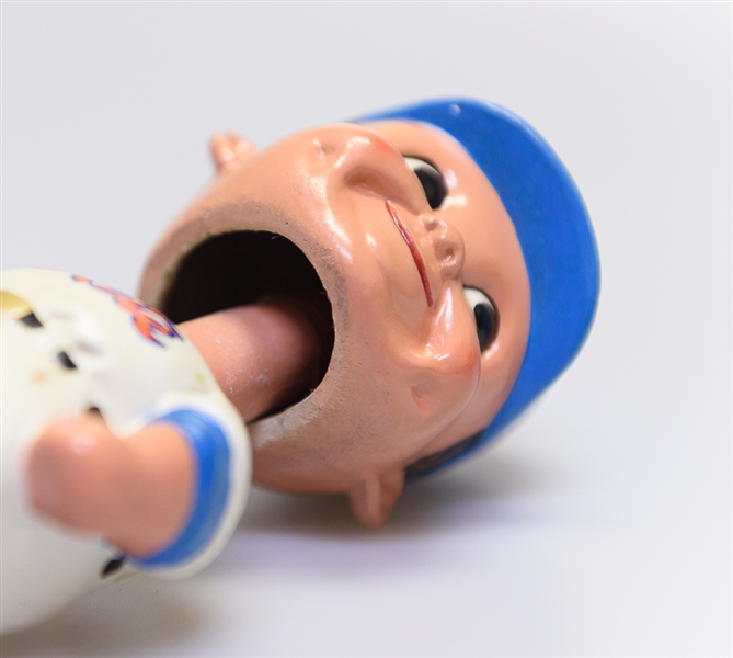 1960s New York Mets Gold Circle Base Boy Head Bobble Head