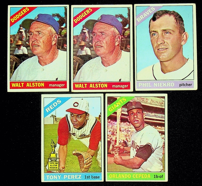 Lot of 100+ 1966 Topps Baseball Card Lot w. Pete Rose