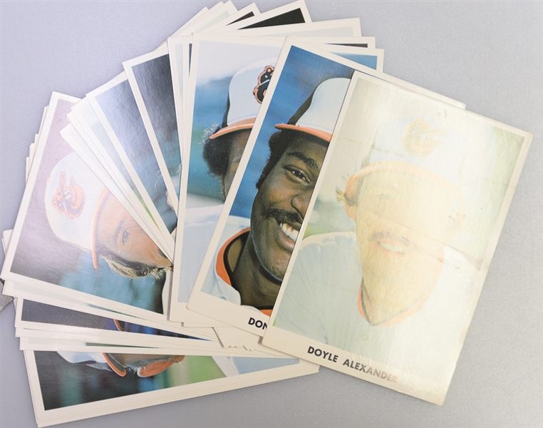 Baseball Lot of Photos & Press Books - 1960s thru 1970s - w. 1969 Citgo Mets Photos
