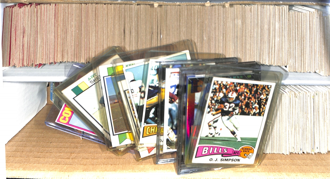 Lot of Approx. (750+) 1971-1978 Assorted Football Cards w. 1972 Roger Staubach Rookie Card