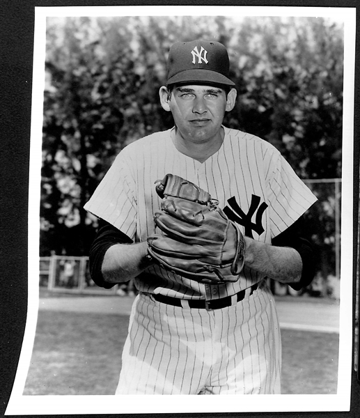 Lot of (16) Vintage Yankees 8x10 Photos (Some Type 1) w. Billy Martin, Don Larsen, Kubek, +
