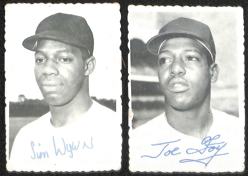 Lot of (32) Different 1969 Topps Deckle Edge Baseball Cards w. Pete Rose