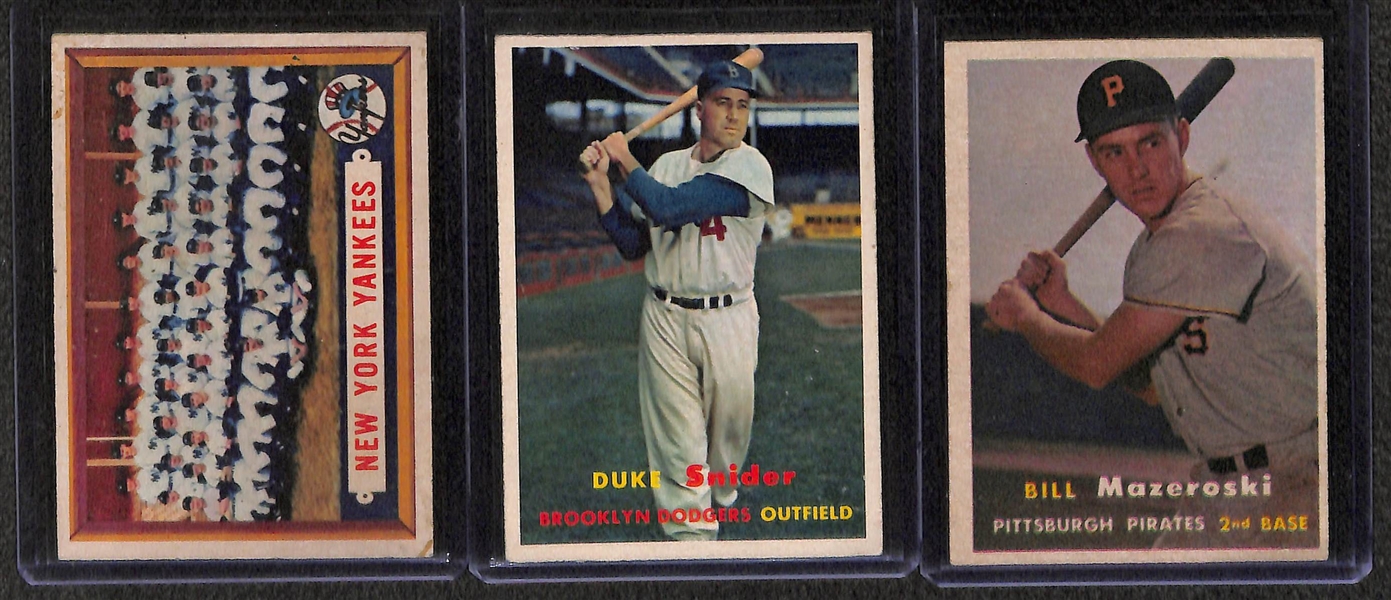 Lot of (7) 1957 Topps Baseball Cards w. Aaron, Martin, Ashburn, Newcombe, Snider, Mazeroski, Yankees Team