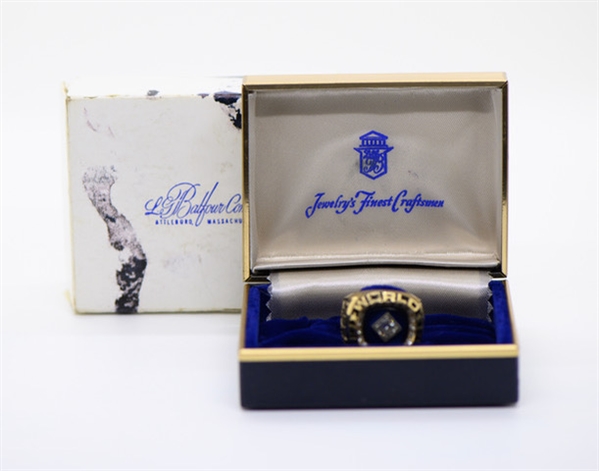 Original 1978 New York Yankees World Series Championship Ring (22 Diamonds Set in 14 karat Gold, Size 9-1/2) - Presented to Yankees Executive Marshall Samuel