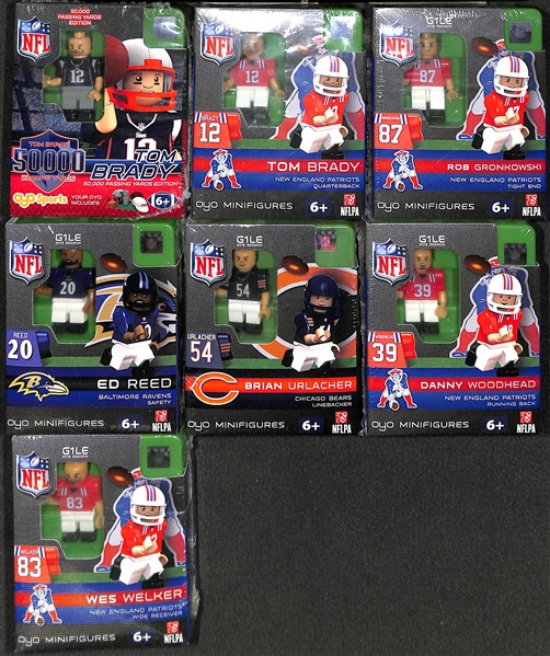 Lot of (7) Oyo Minifigures New in Boxes w. (2) Tom Brady, Gronkowski, Ed Reed, B. Urlacher, Woodhead, Welker