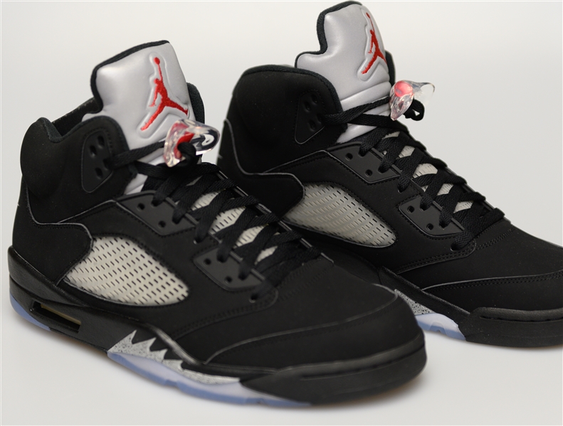 2016 Nike Air Jordan 5 Retro Metallic - Size 13 (Jordan's Actual Size)