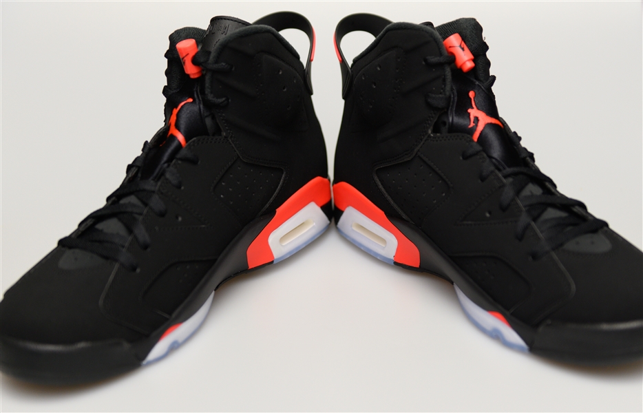 2018 Nike Air Jordan 6 Retro Black Infrared - Size 13 (Jordan's Actual Size)
