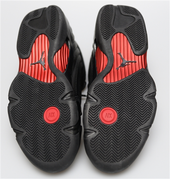 2005 Nike Air Jordan 14 Retro Last Shot w. Limited Edition Michael Jordan Card - Size 13 (Jordan's Actual Size)