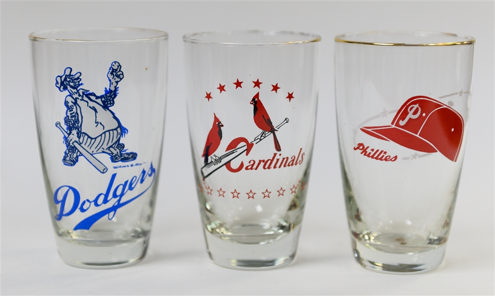  Vintage 1950s Complete Set of (9) The Big Leaguer National League Gold Rimmed Baseball Logo Glasses w. Brooklyn Dodgers