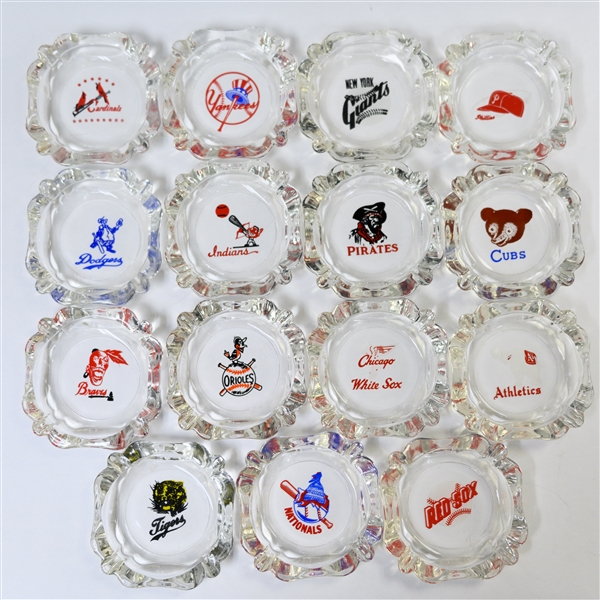  Lot of (15) Vintage 1950s Baseball Logo Glass Ash Trays
