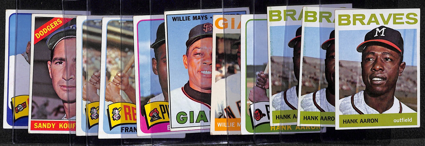 Lot of (11) 1964-67 Baseball Stars Inc. Aaron, Mays, Robinson 