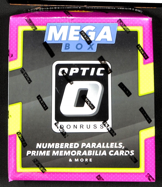 2017 Panini Donruss Optic Football Sealed Mega Box (Possible Mahomes Rookie)