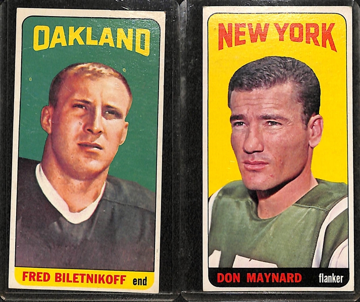 Lot of (35) 1965 Topps Football Cards w. Biletnikoff Rookie Card