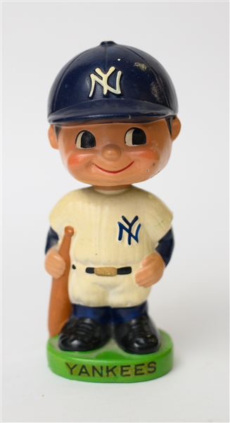 Vintage C. 1960s New York Yankees Bobble Head