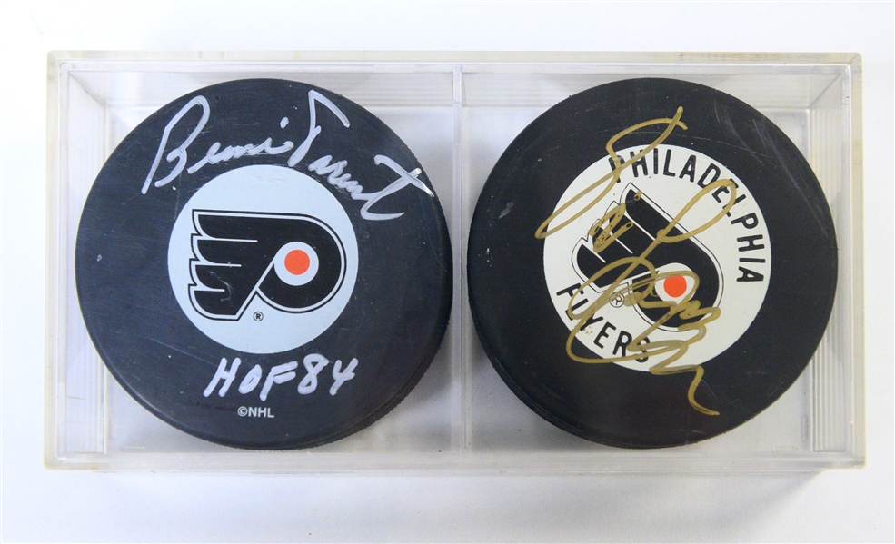 Hockey Autograph Lot (Bobby Hull Signed Mini Hockey Stick, B. Parent Signed Puck and Photo, E. Lindros Signed Puck & Magazine) - JSA Auction Letter