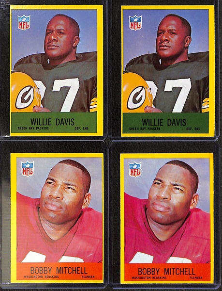 Lot of (300) 1967 Philadelphia Football Cards w. Gale Sayers (2nd Year)