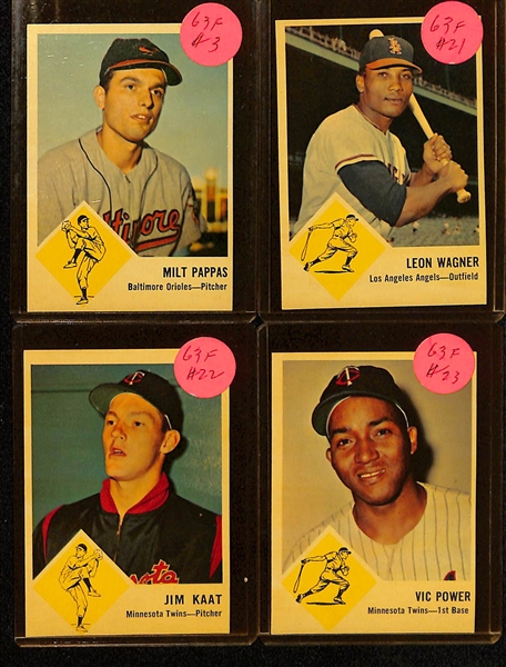 Lot of (25+) 1963 Fleer Baseball w. Roberto Clemente, (2) Bob Gibson, Carl Yastrzemski and Others