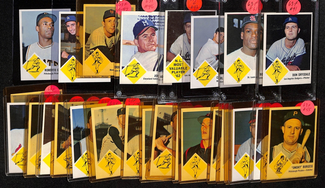 Lot of (25+) 1963 Fleer Baseball w. Roberto Clemente, (2) Bob Gibson, Carl Yastrzemski and Others