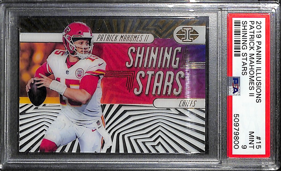 Lot of (3) Graded Cards Featuring Patrick Mahomes and 2016 Tyreek Hill Select Jumbo Rookie Signature Swatches #d /25 Graded BGS 9.5