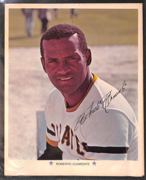  Lot of 24 1969 Leaf, 57 1961 Nu-Card, 9 1971 Arco Pirates Photos w/Clemente