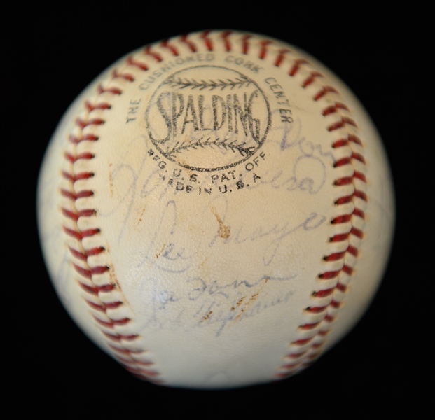 Official NL W. Giles Baseball Signed By 1964 Milwaukee Braves Team (22 Signatures inc. E. Mathews, Wyatt, P. Niekro, Carty, Alomar,  Joe Torre, +)! (JSA Auction Letter)