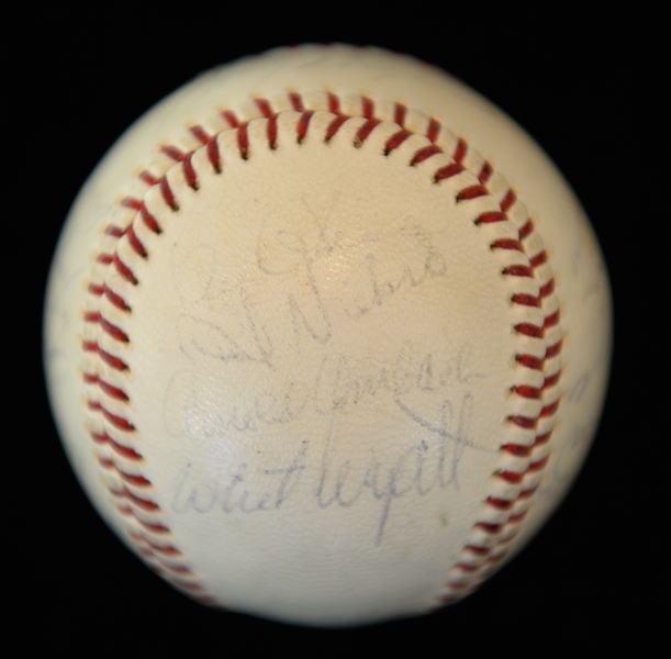 Official NL W. Giles Baseball Signed By 1964 Milwaukee Braves Team (22 Signatures inc. E. Mathews, Wyatt, P. Niekro, Carty, Alomar,  Joe Torre, +)! (JSA Auction Letter)