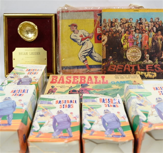 Baseball Memorabilia Lot w. (6) 1988 25th Anniversary Hartland Figures, Vintage Games and Toys