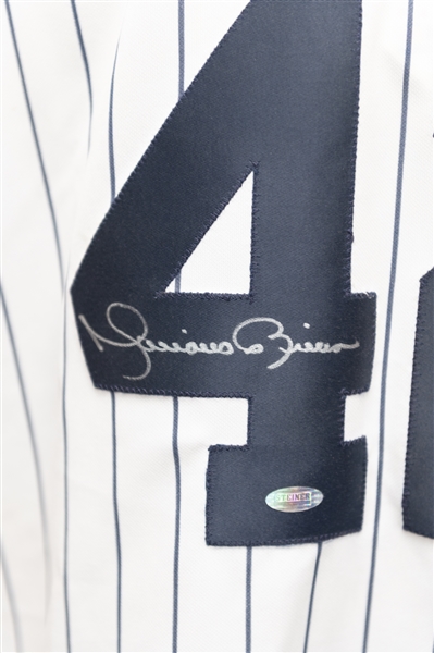 Mariano Rivera Signed Majestic New York Yankees Jersey (Steiner COA)