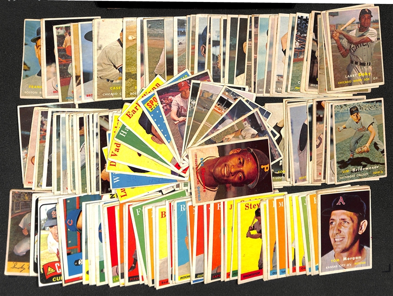  Lot of (200+) 1957-1958 Topps Baseball Cards w. 1957 Bob Clemente