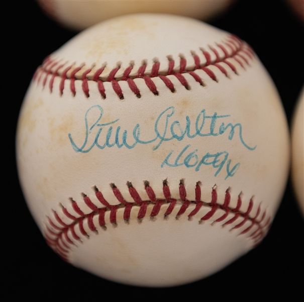 Lot of (4) Mostly HOF Autographed Baseballs w. Bench, R. Jackson, Carlton, and Rose (JSA Auction Letter)