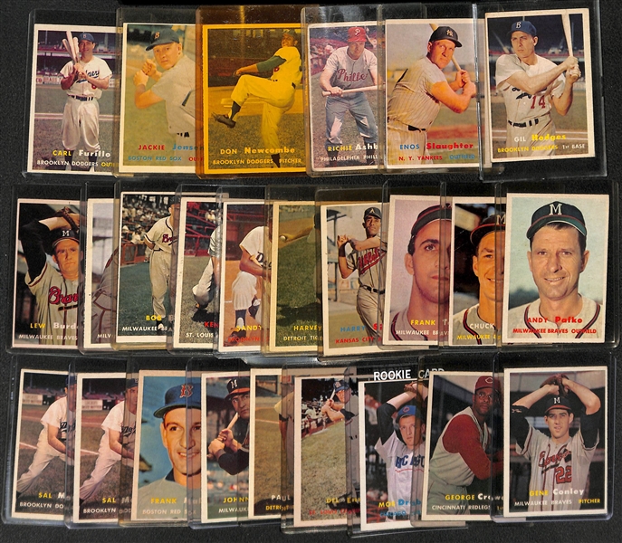  Lot of (25) 1957 Topps Baseball Cards w. HOFer Gil Hodges