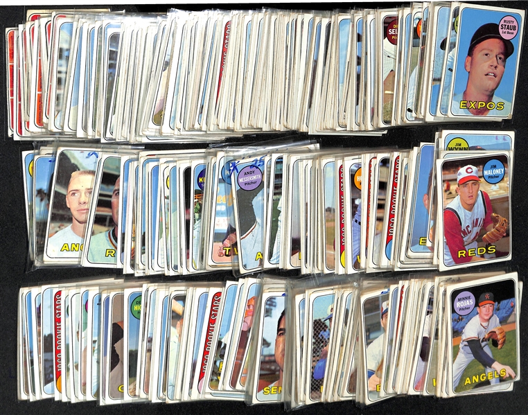 Lot of (315) 1969 Topps Baseball Cards w. Primarily Substars & Commons