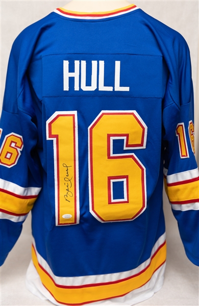 Bobby & Brett Hull Signed Hockey Jerseys