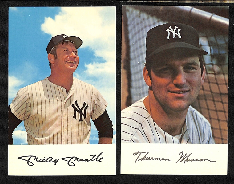 (12) 1971 Dexter Press New York Yankees Photo Cards w. Mickey Mantle and Thurman Munson
