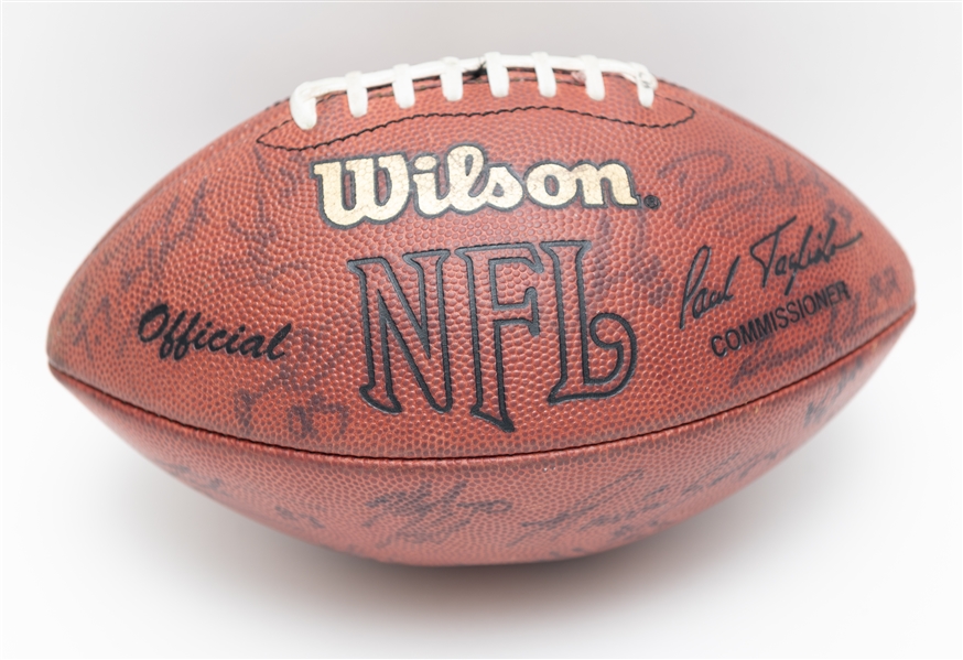 Kareem Abdul-Jabbar Autographed Spalding Basketball & 2002-03 NY Jets Team Signed Football (JSA Auction Letter)