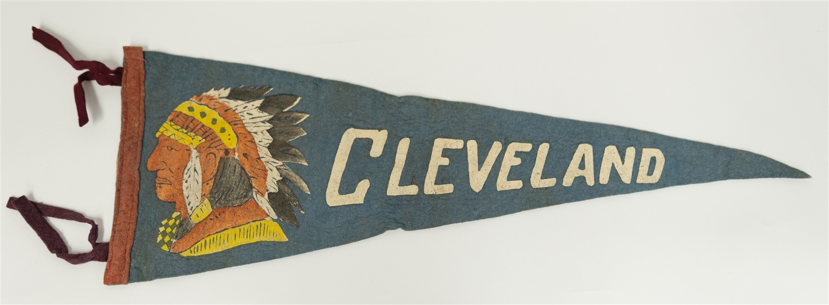 1940s Saunders Novelty Co. Felt Cleveland Pennant w. Indian Image