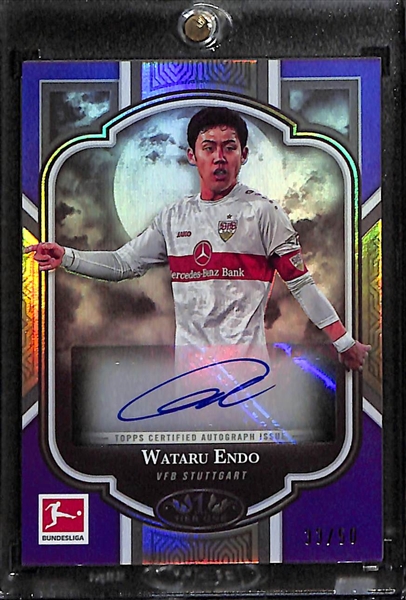 (2) 2022-23 Topps Tier One Bundesliga Soccer Autographs - Jamie Bynoe-Gittens Rookie (#/120), Wataru Endo (#/50)