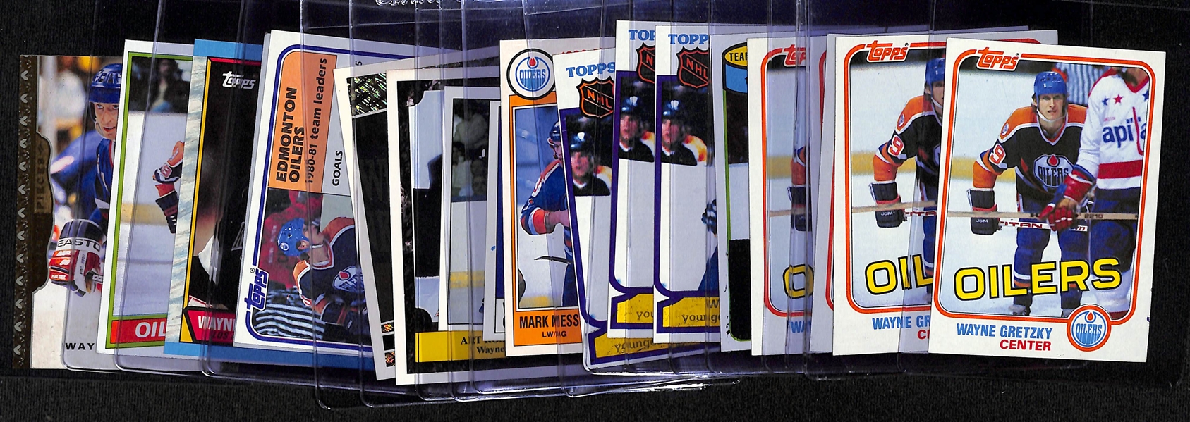 Lot of (19) Wayne Gretzky Cards inc. (5) 1981-82 Topps, 1980-81 Topps Team Leaders, (3) 1980-81 Topps Record Breakers, +