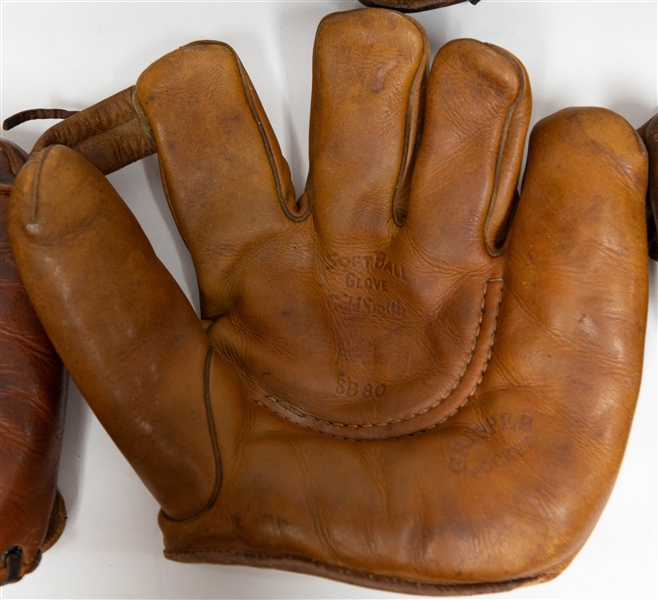 Lot of (8) All-Leather Vintage Baseball Gloves