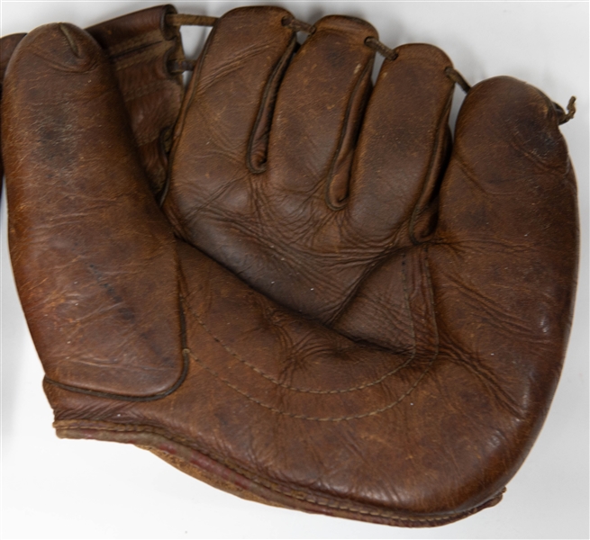 Lot of (8) All-Leather Vintage Baseball Gloves