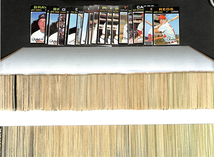 Lot of (1200+) Assorted 1971 Topps Baseball Cards w. Pete Rose & Johnny Bench