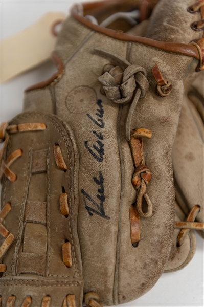Richie Ashburn Signed Franklin Store Model Baseball Glove + (JSA Auction Letter)